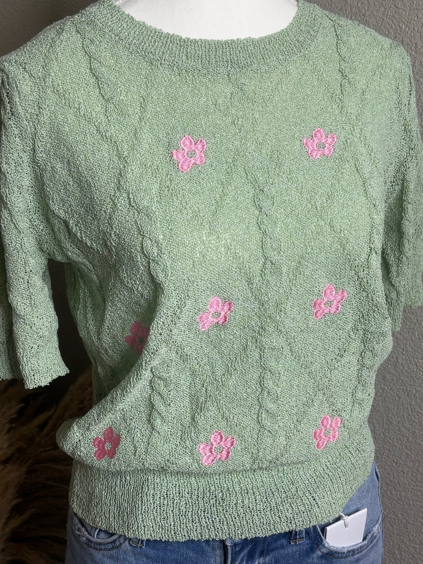 Cable Knit Floral Embroidery Top