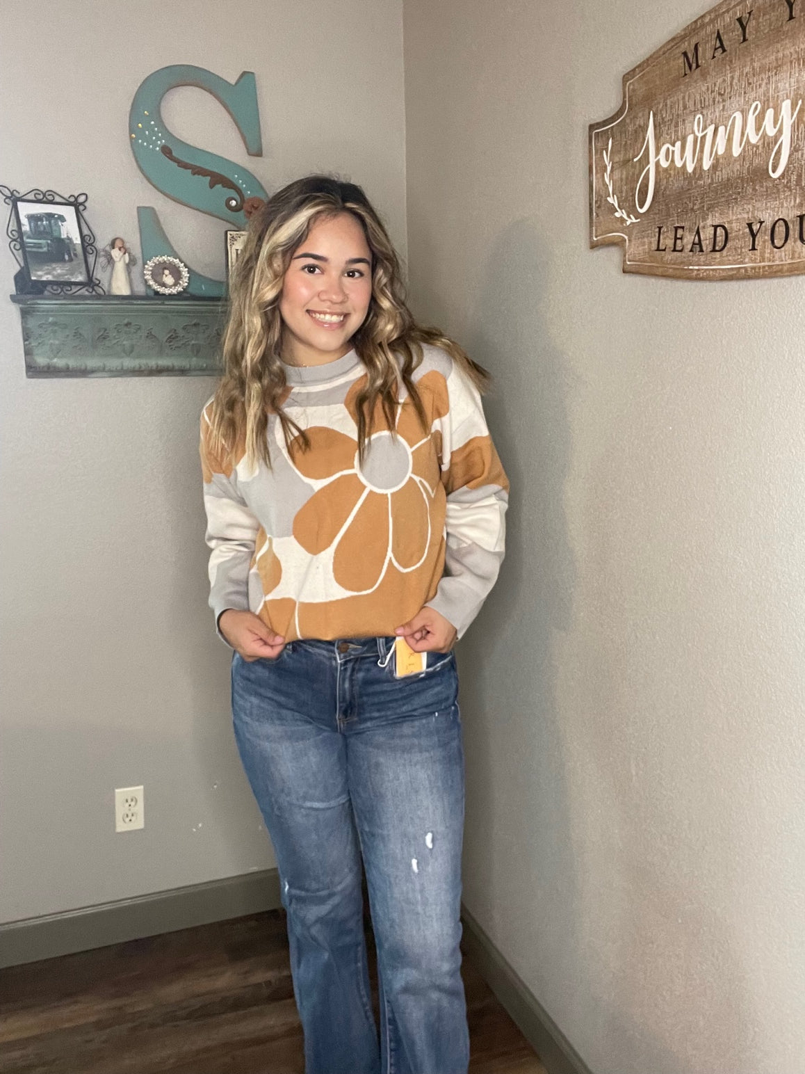 Ivory/Camel Retro Floral Sweater