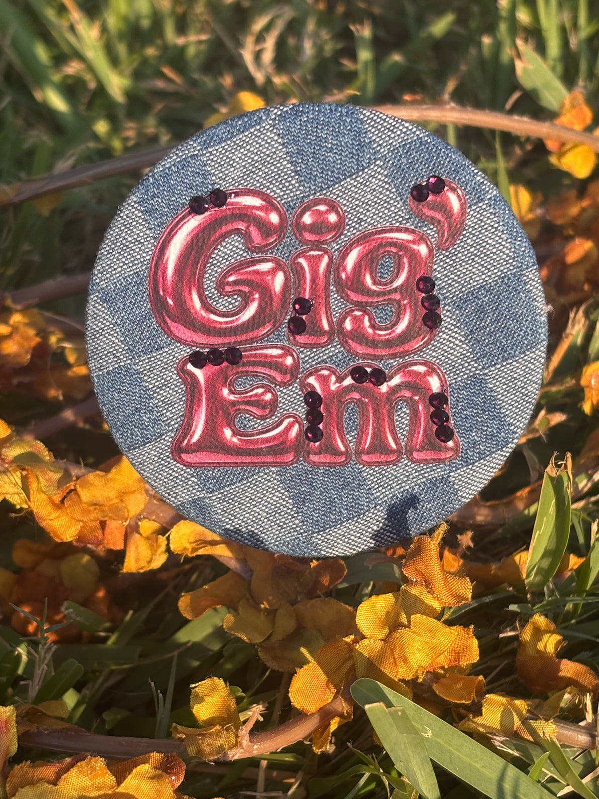 Gig 'em bubbles