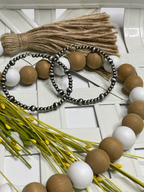 Navajo Pearl Hoops